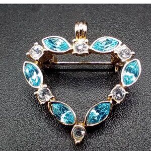 Heart Pendant Brooch Pin Blue White Rhinestones 1 Inch Vintage Fashion Jewelry